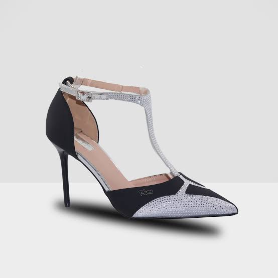 Plum Ladies Isabel Heels In Black/Silver