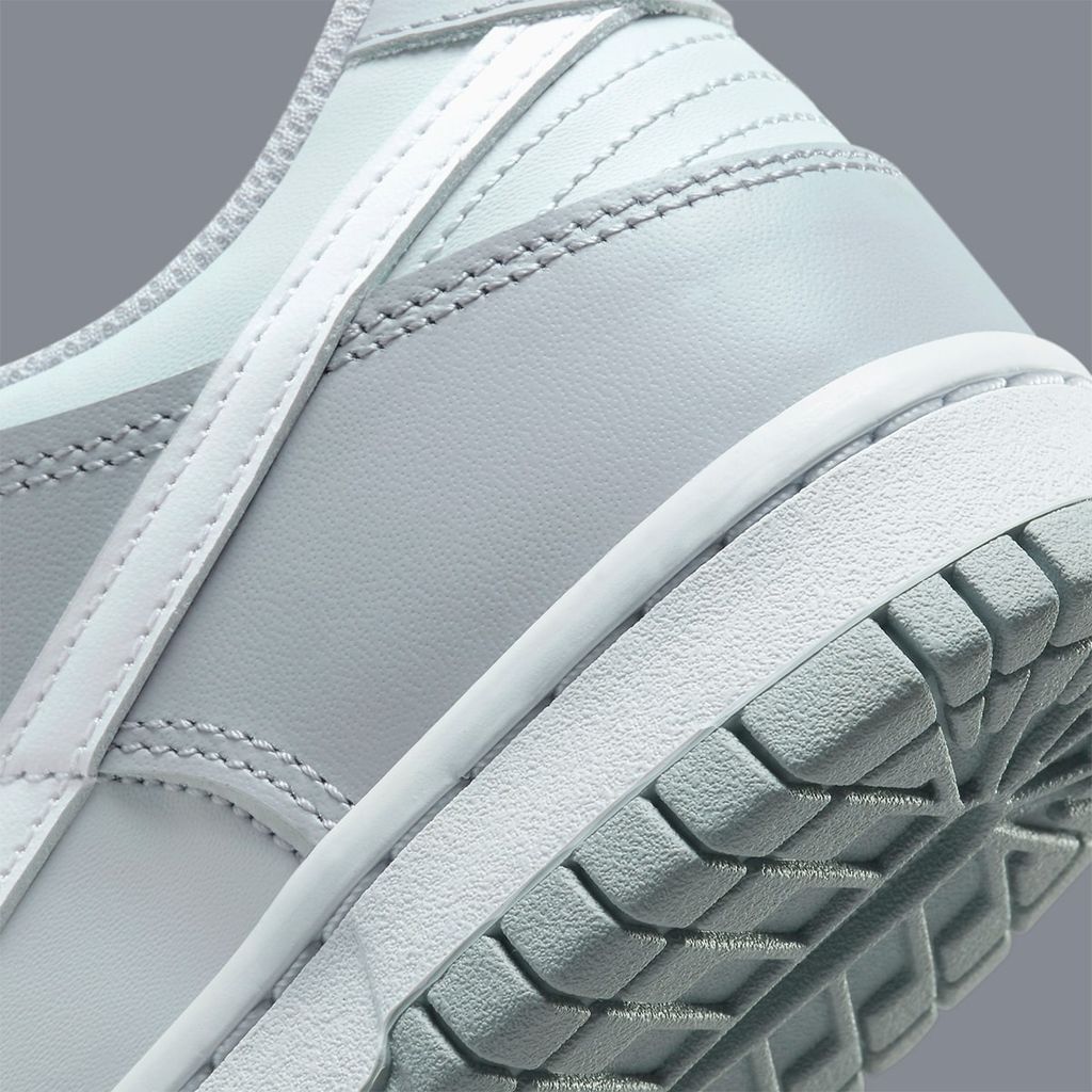 Nike Womens Dunk Low Next Nature Sneakers In Grey/White