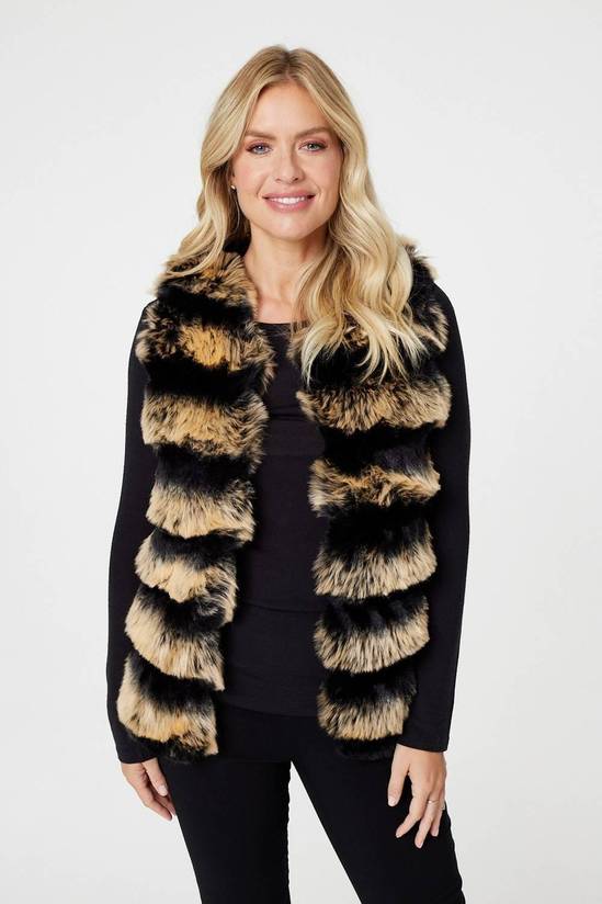 Stella Morgan Womens Sleeveless Sripe Animal Faux Fur Gilet In Black Multi