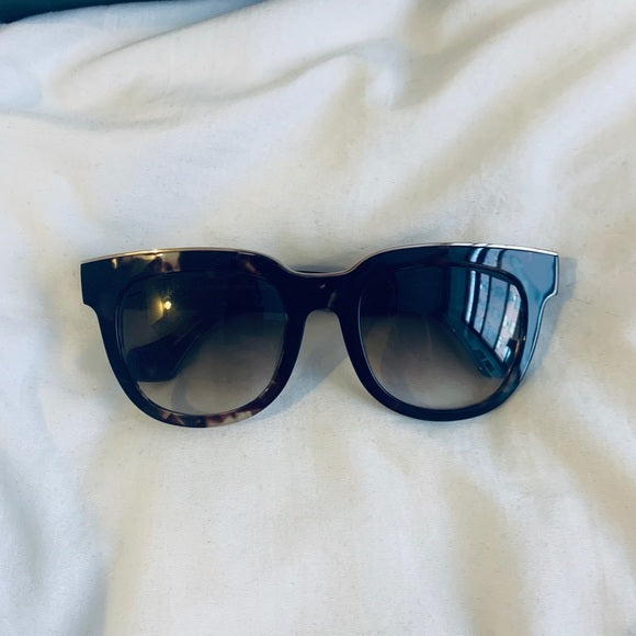 Balenciaga Womens Tort Frame Sunglasses In Tortoise Brown