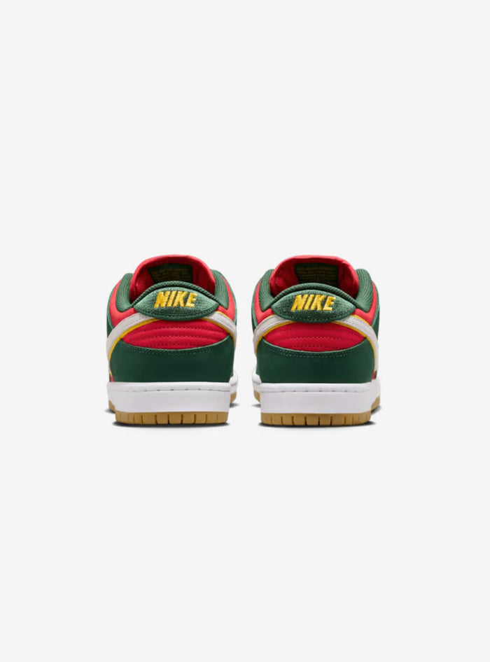 Nike Unisex Adults SB Dunk Low Pro Prm Sneakers In Green/White/Gold/Red