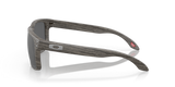 Oakley Holbrook Sungllases For Men In Charcoal