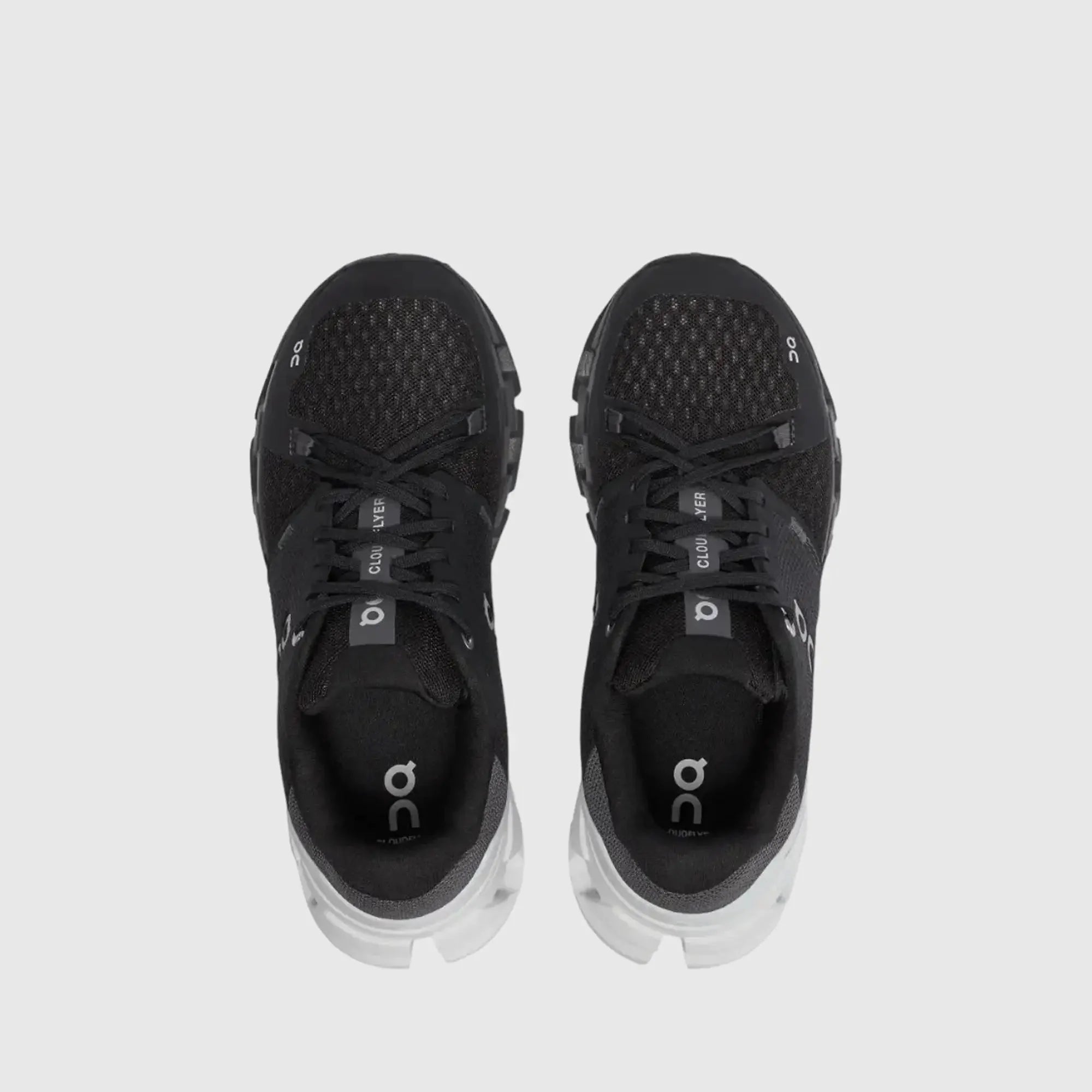 On Cloud 71.98671 Womens Cloudflyer 4.0 Shoes Black