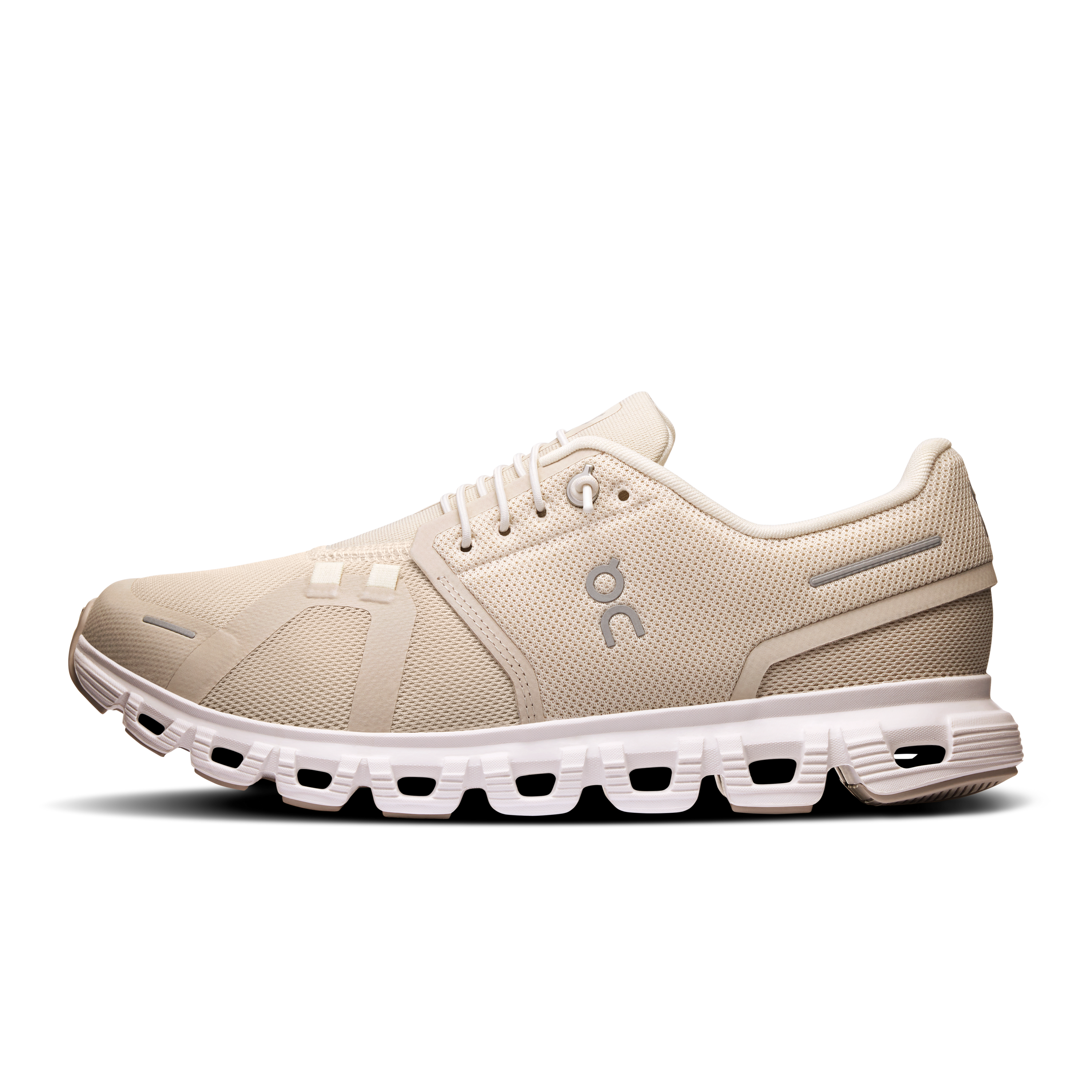 On Cloud Womens Cloud 6.0 Shoes In Pearl
