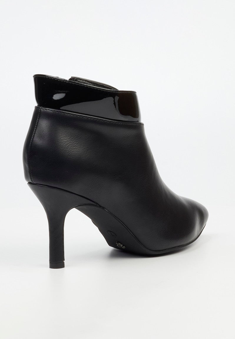 Butterfly Feet Ladies Lively 11 Black Boots