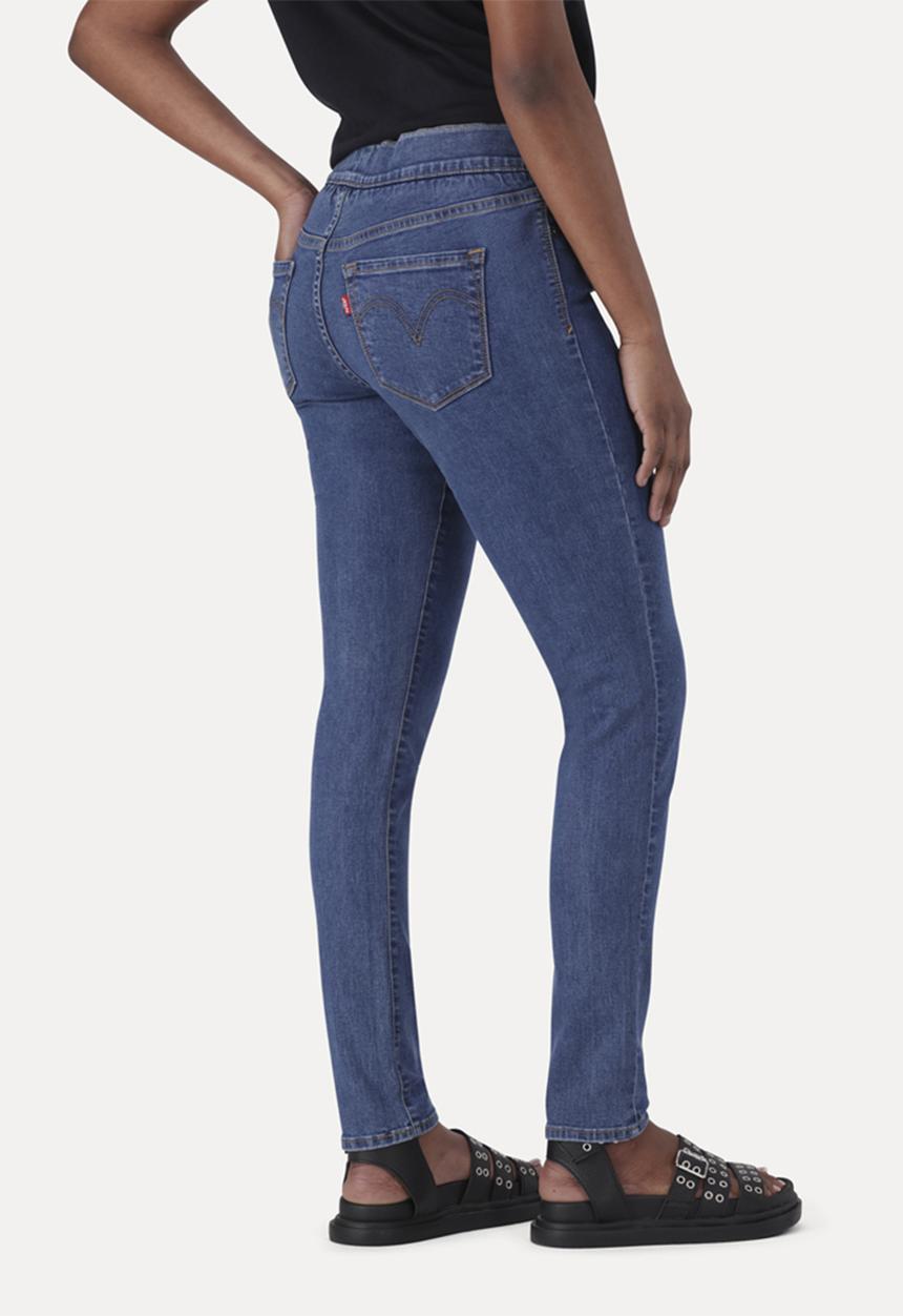 Levis Womens Jeggin In Medium Wash