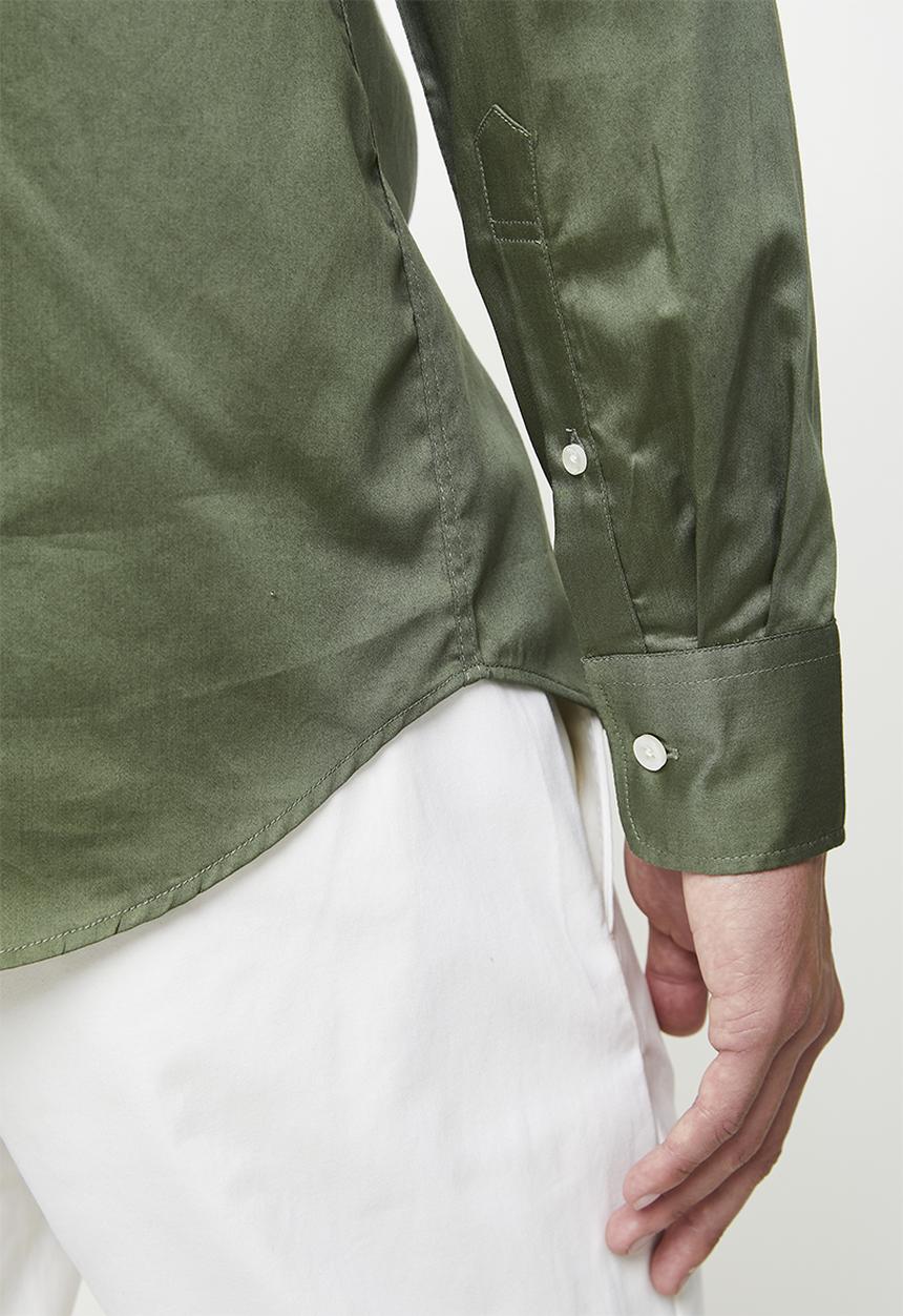 Polo Mens Essential Sateen Long Sleeves Shirt In Green