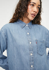 Levis Womens Harlie New Bf Shirt In Mid Recess