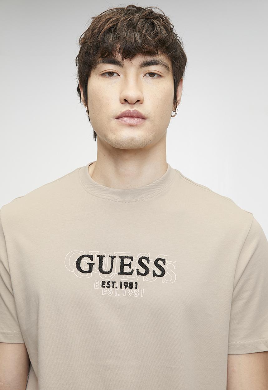Guess Mens Ss Logo Tee Stone