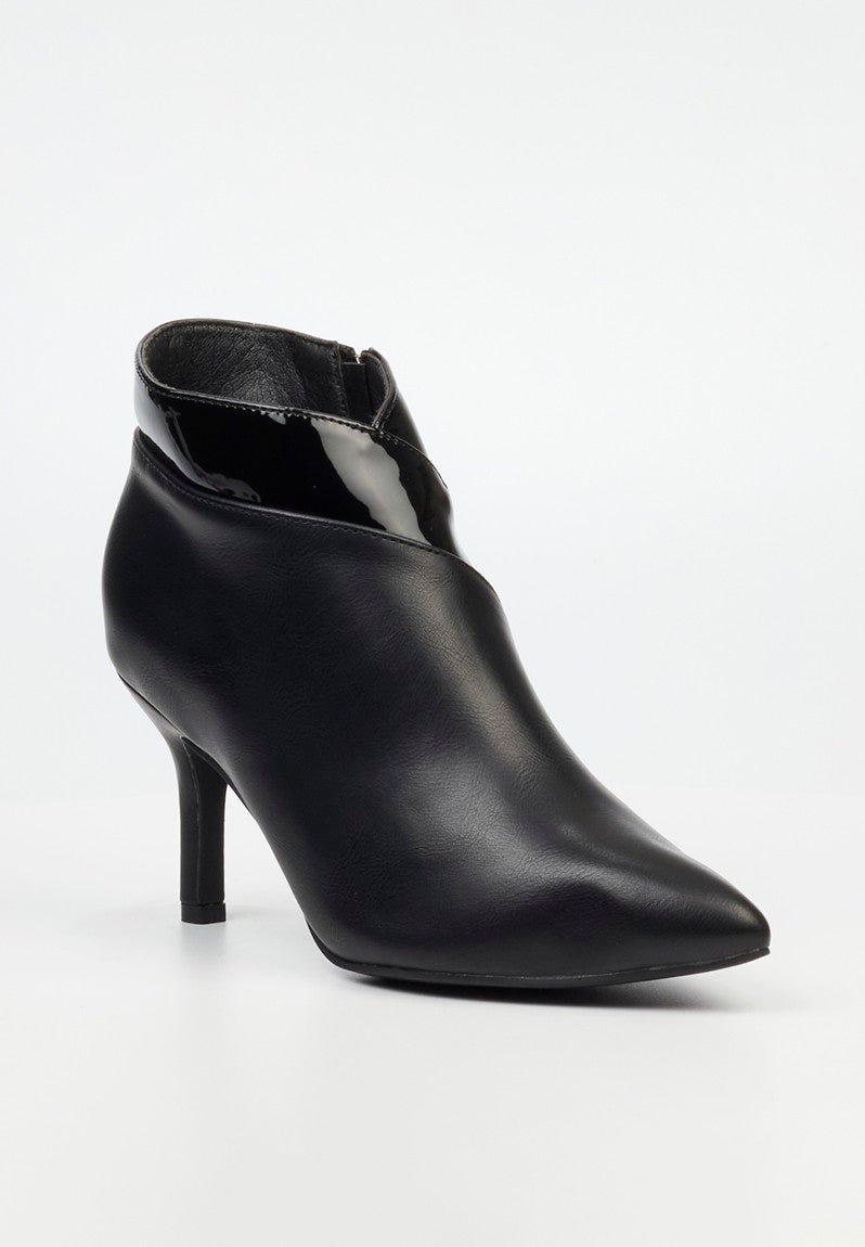 Butterfly Feet Ladies Lively 11 Black Boots