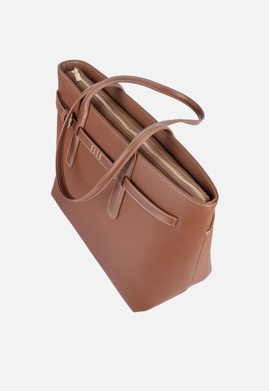 Elle Belt Buckle Tote Bag In Tan