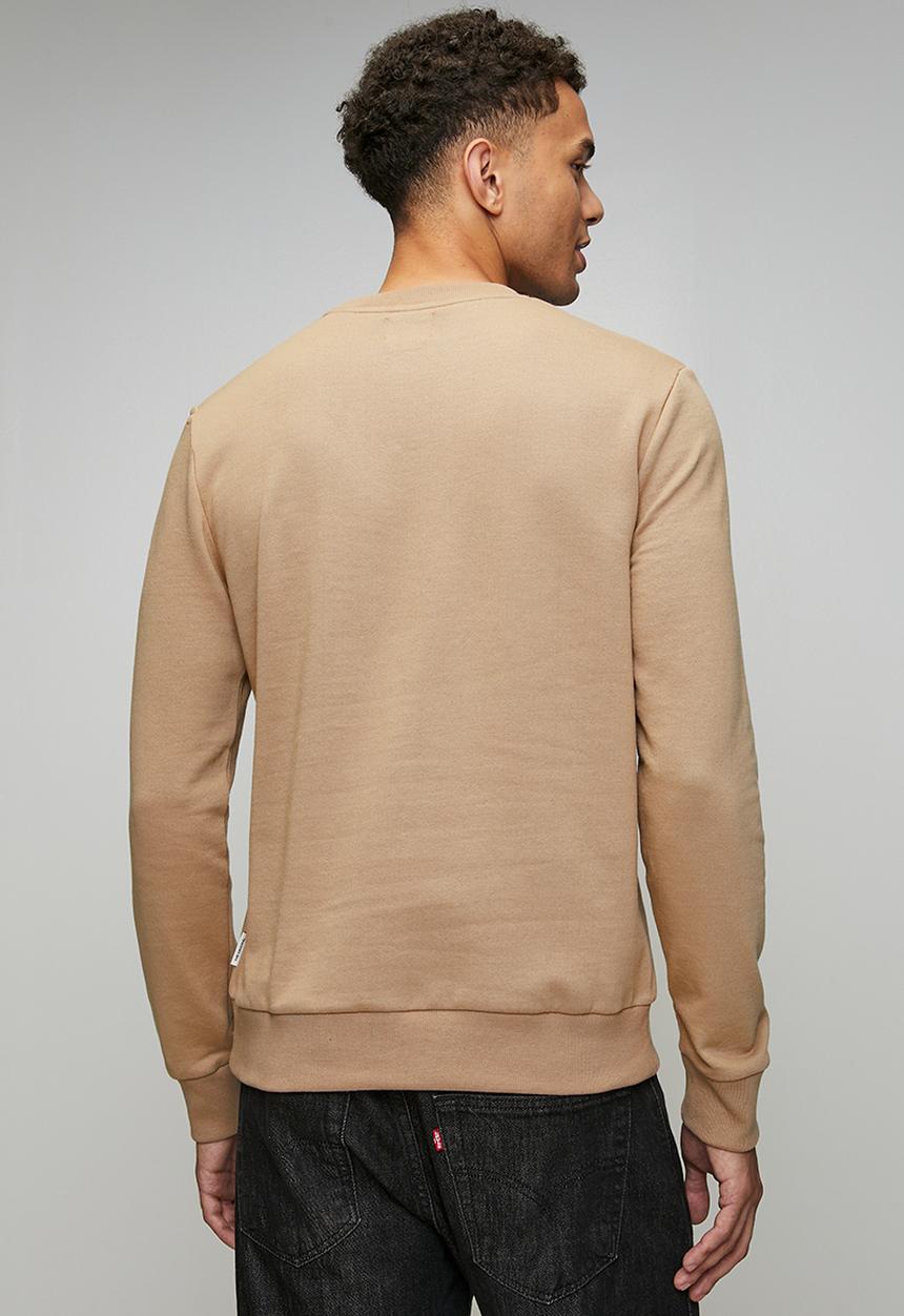 Ben Sherman Mens  Bear Applique Fur Crew Sweatshirt In Cornstalk