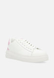 Guess Womens Elbina 6 Sneakers In White/Pink