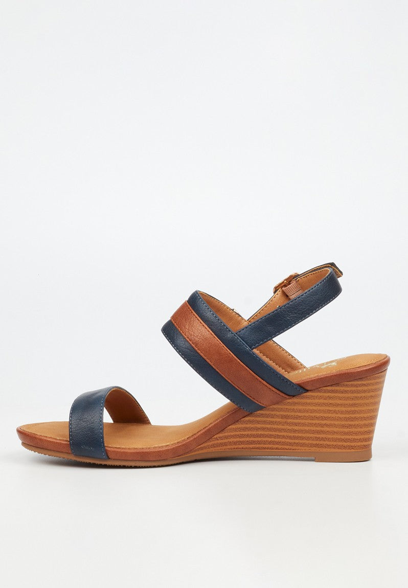 Butterfly Feet Ladies Shani 12 Heels In Navy/Tan