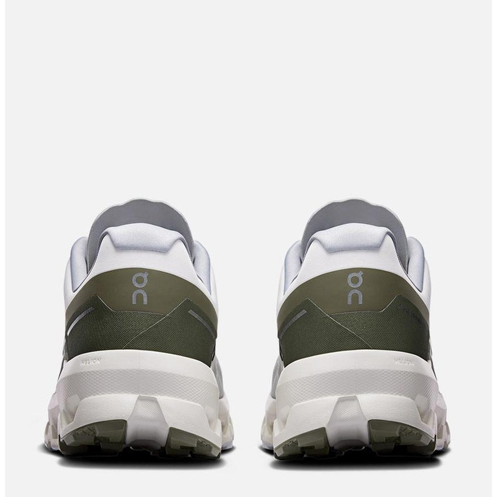 On Mens Cloudvista 2.0 Sneakers In Ivory/Olive