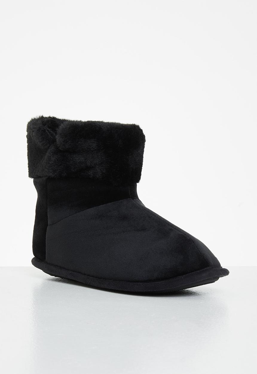 Hush Puppies Ladies Casa Slipper Boot In Black