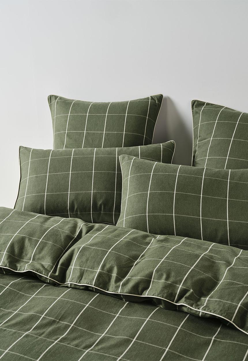 Linen House Atrium Duvet Cover Set In Forest Green