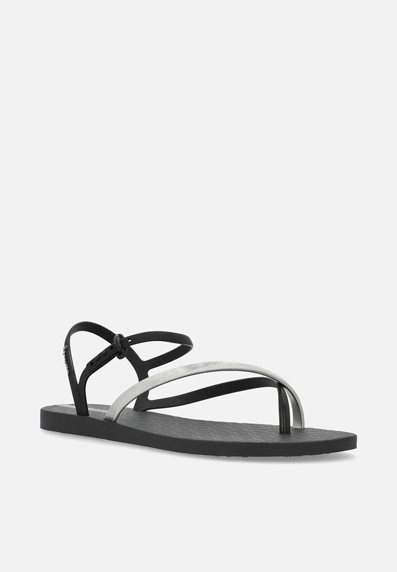 Ipanema Womens Elegant Sandals In Black & Silver
