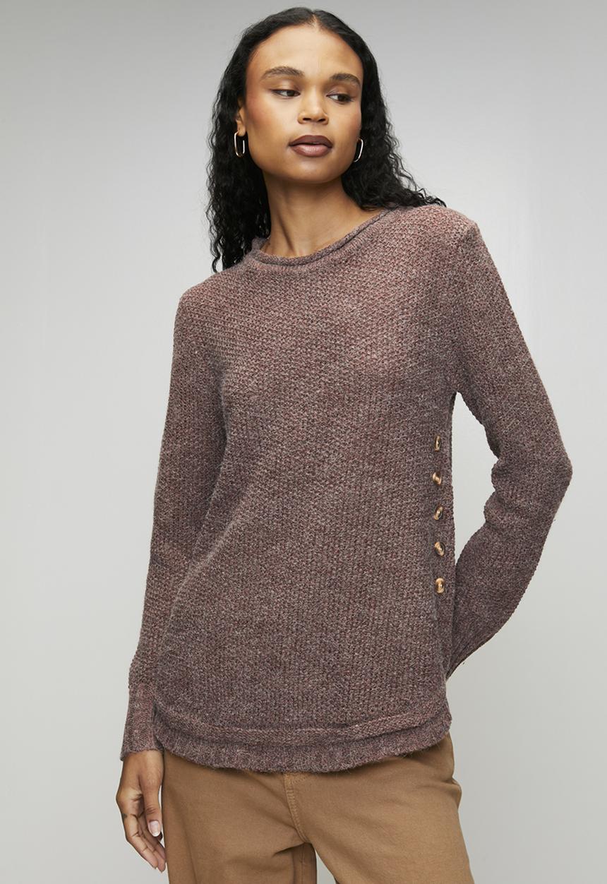 Mandi Womens Crewneck Sweater With Side Buttons In Chocolate