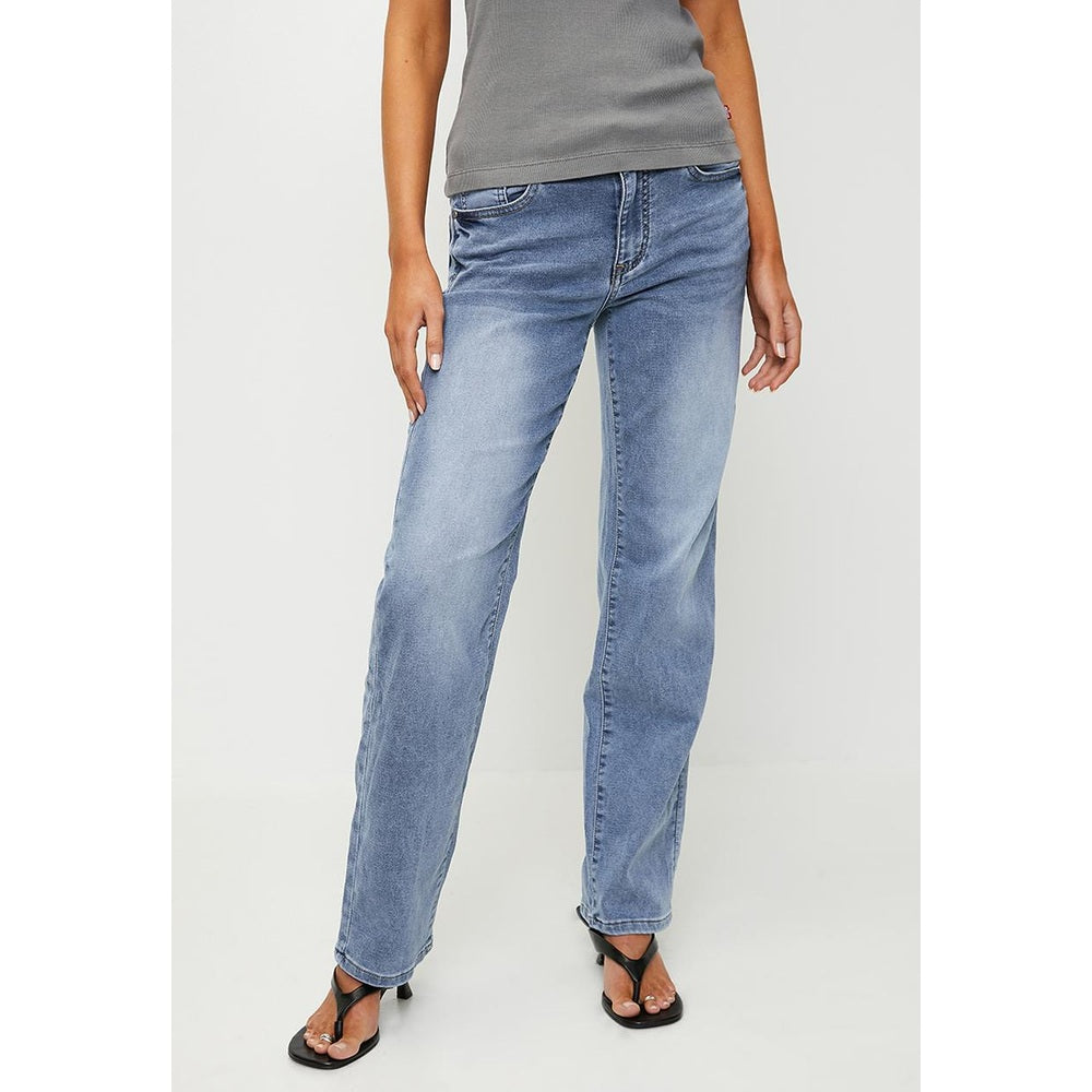 Stella Morgan Ladies Mid-Waist Straight Leg Jeans In Light Denim