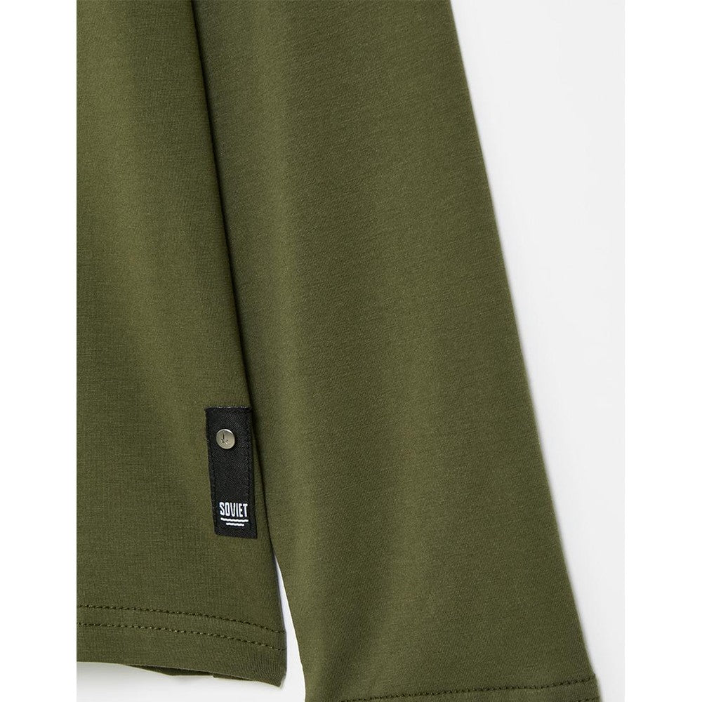 Soviet Boys Kobi Long Sleeves Crew Neck T-Shirts In Olive