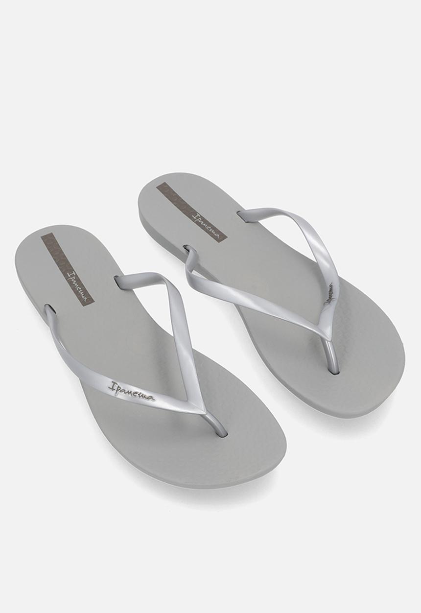 Ipanema Ladies Wave Fem Sandals In Silver