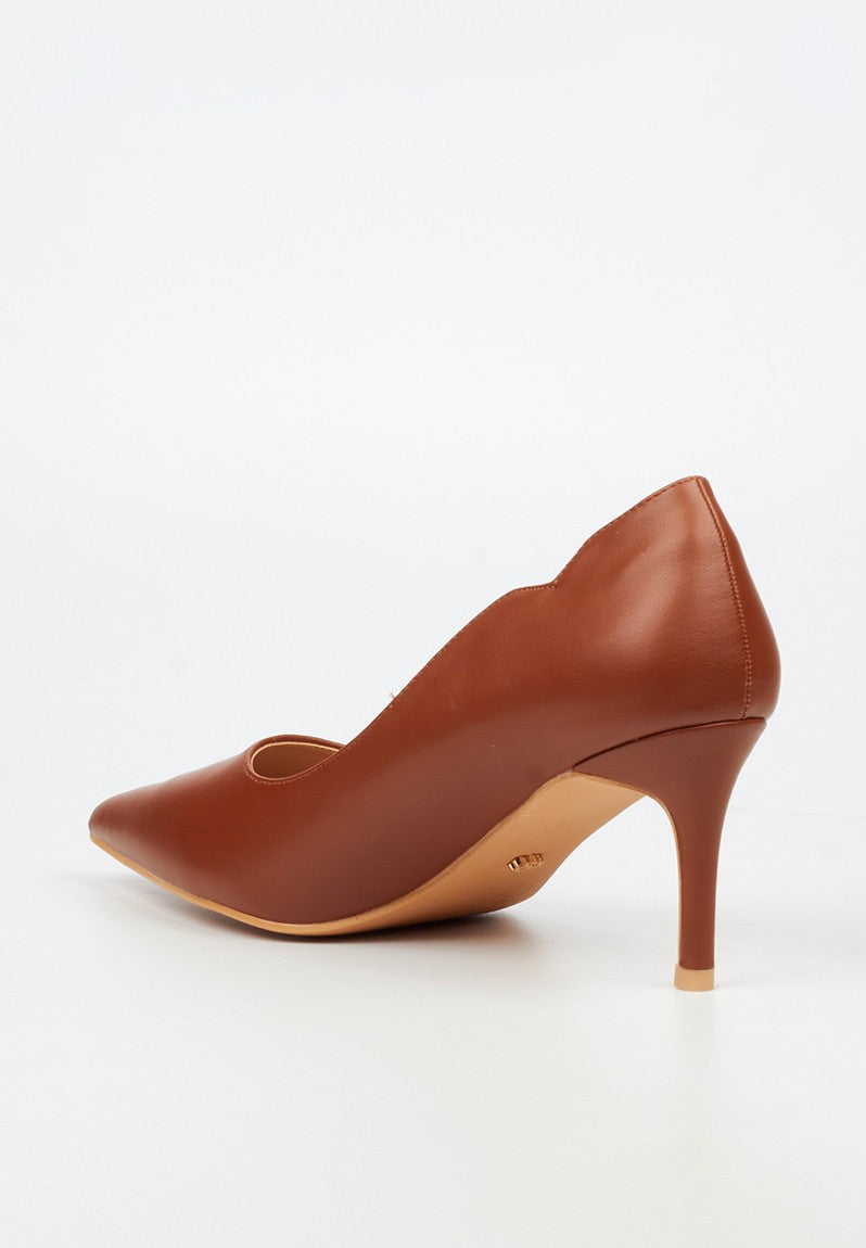 Miss Black Ladies Nola 6 Heels In Tan