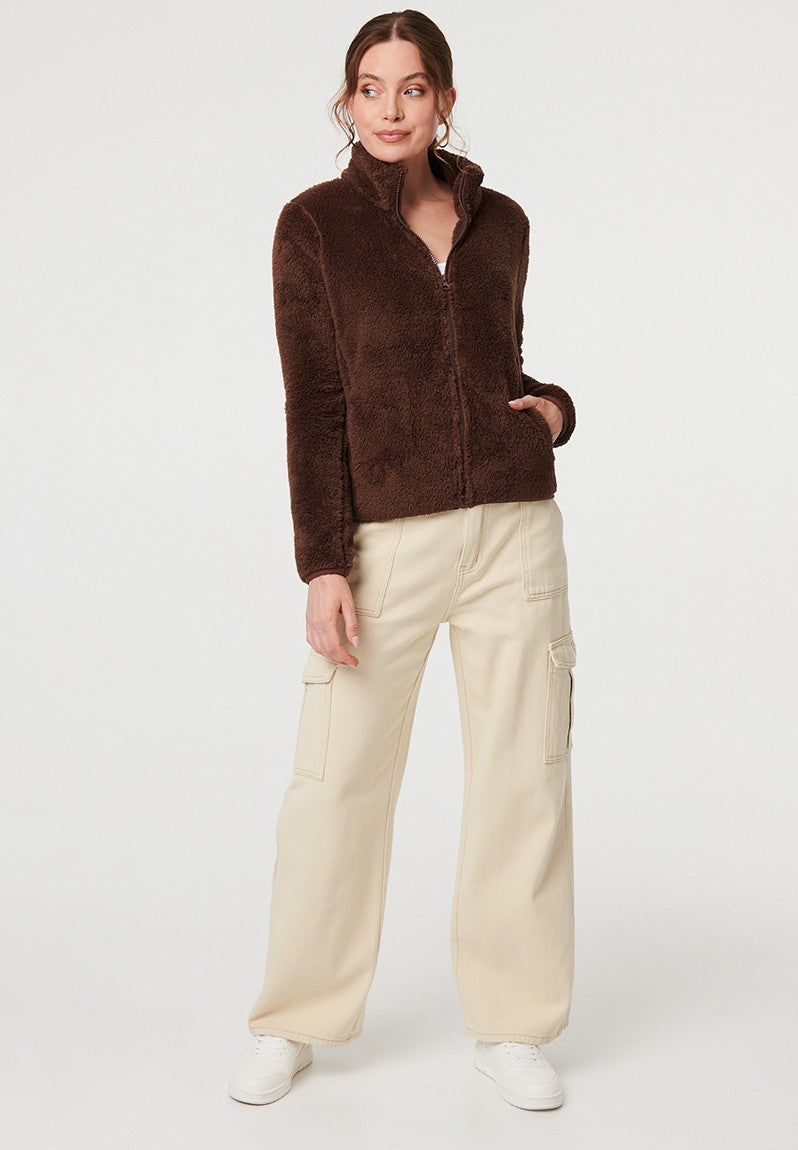 Izabel London Long Sleeve Zip Through Teddy Jacket In Chocolate
