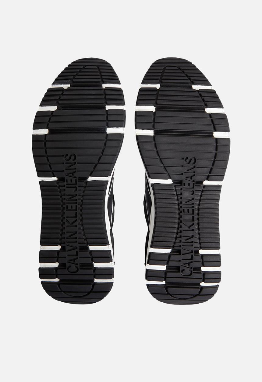 Calvin Klein Chunky Runner Ribbion In Black Multi