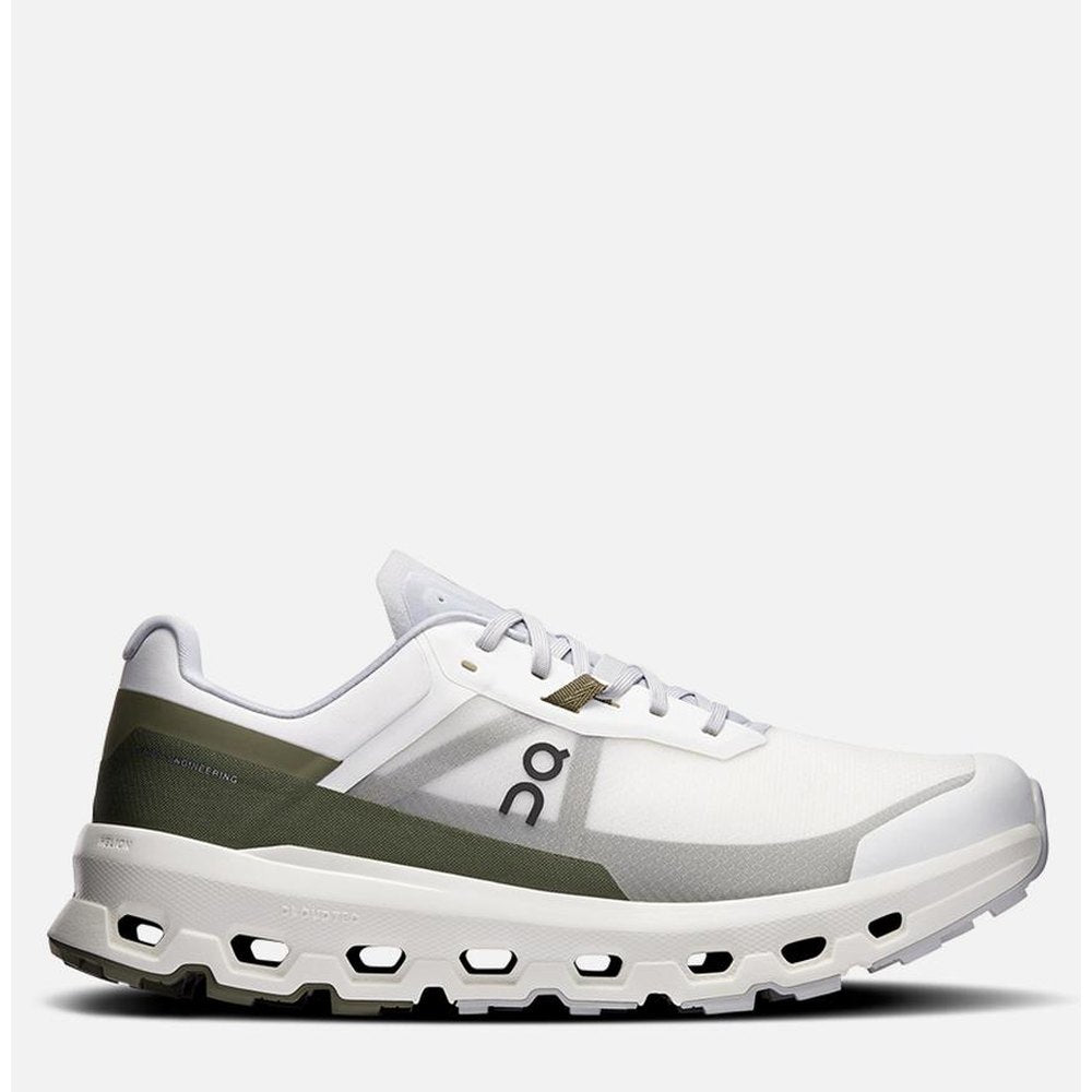 On Mens Cloudvista 2.0 Sneakers In Ivory/Olive