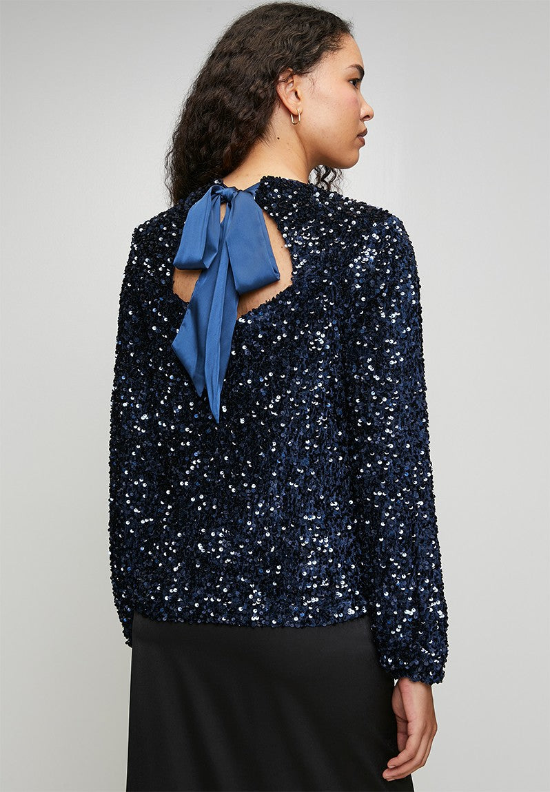 Stella Morgan Loose Crew Neck Sequin Top With Key Hole And Satin Bow At Back In Navy