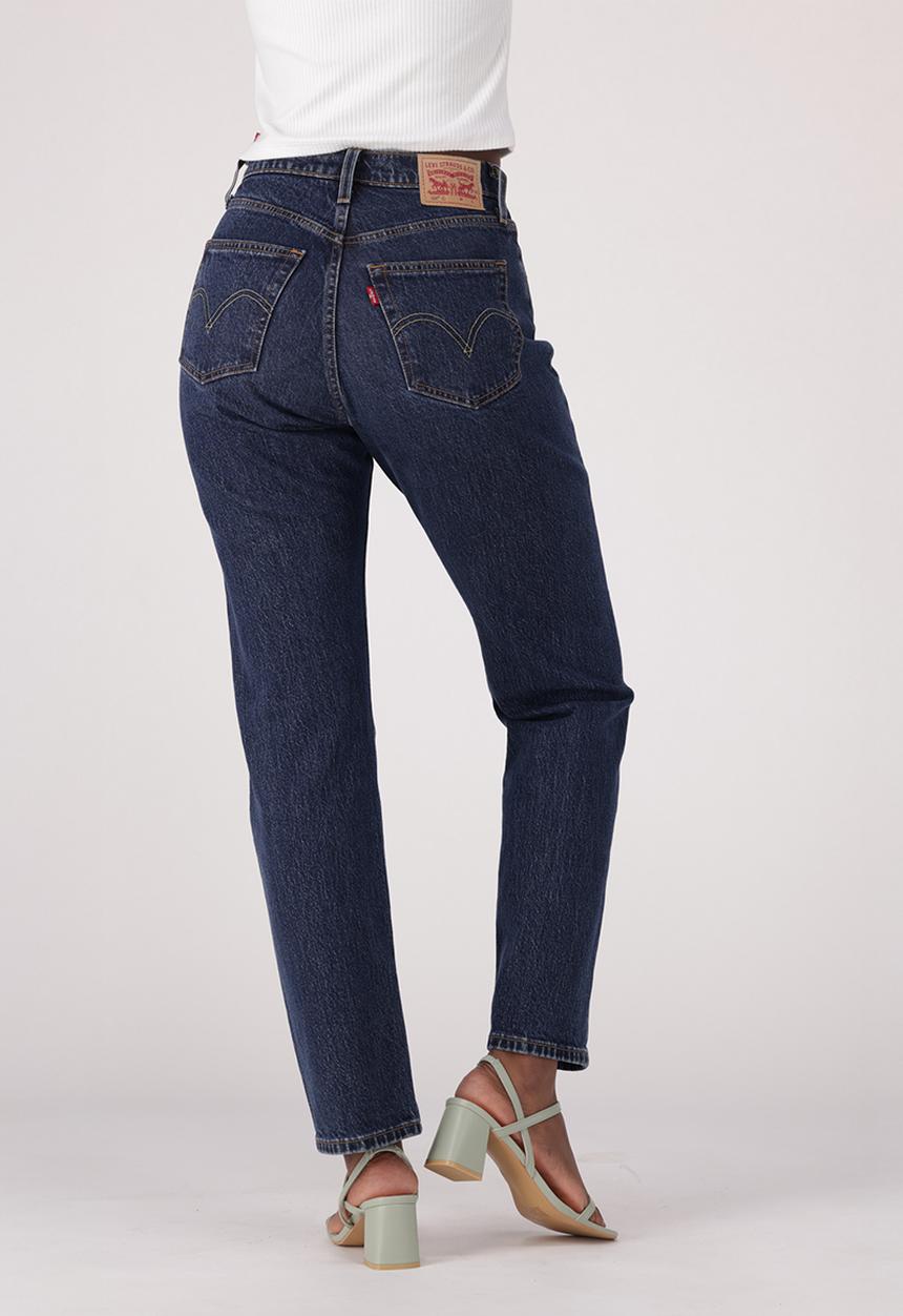 Levis Womens Curve Jeans In Dark Blue
