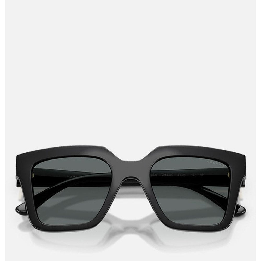 Vogue Womens Sunglasses In Shiny Black