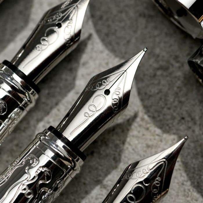 Carrol Boyes Fountain Pen Woman In Silver/Navy