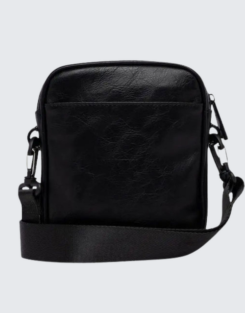 Replay Mens Fm3697 Vintage Look Crossbody Bag In Black
