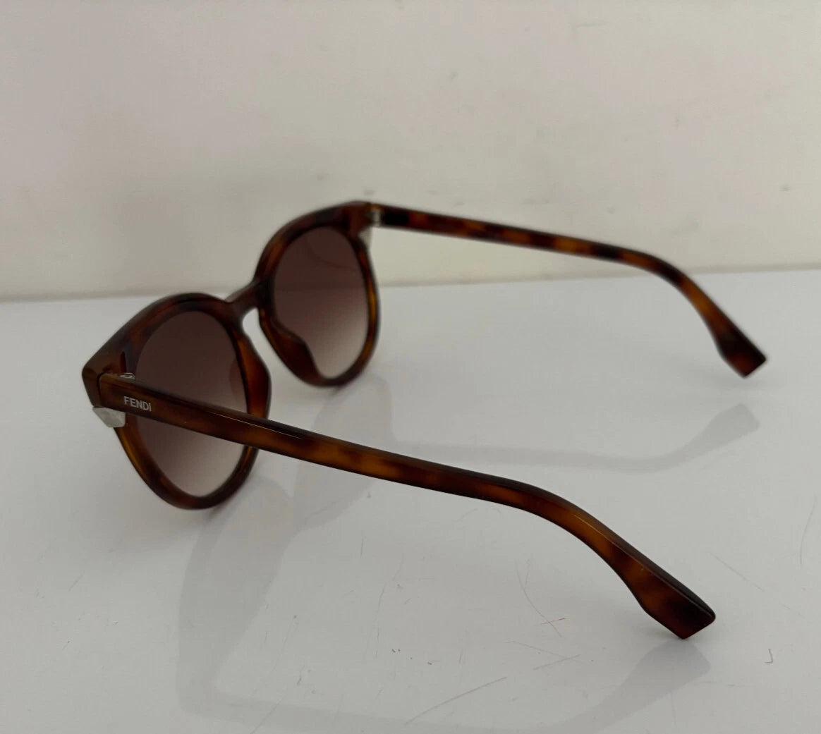 Fendi Round Frame Sunglasses For Women In Brown