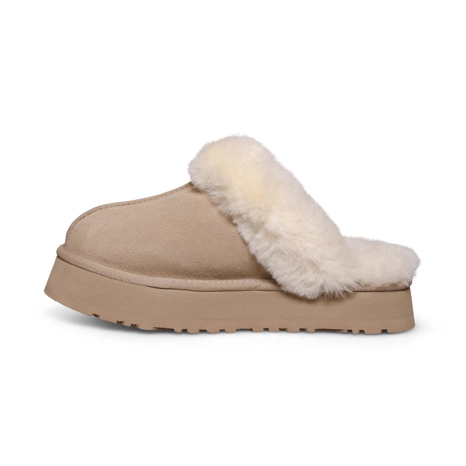 UGG Womens Disquette Slippers In Sand