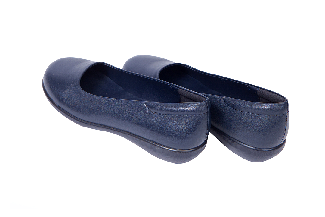 Green Cross Womens Flat Slip On Pump In Navy