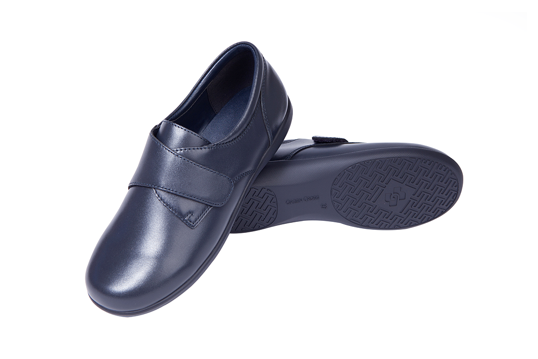 Green Cross Ladies Self Fastening Strap Shoe In Navy