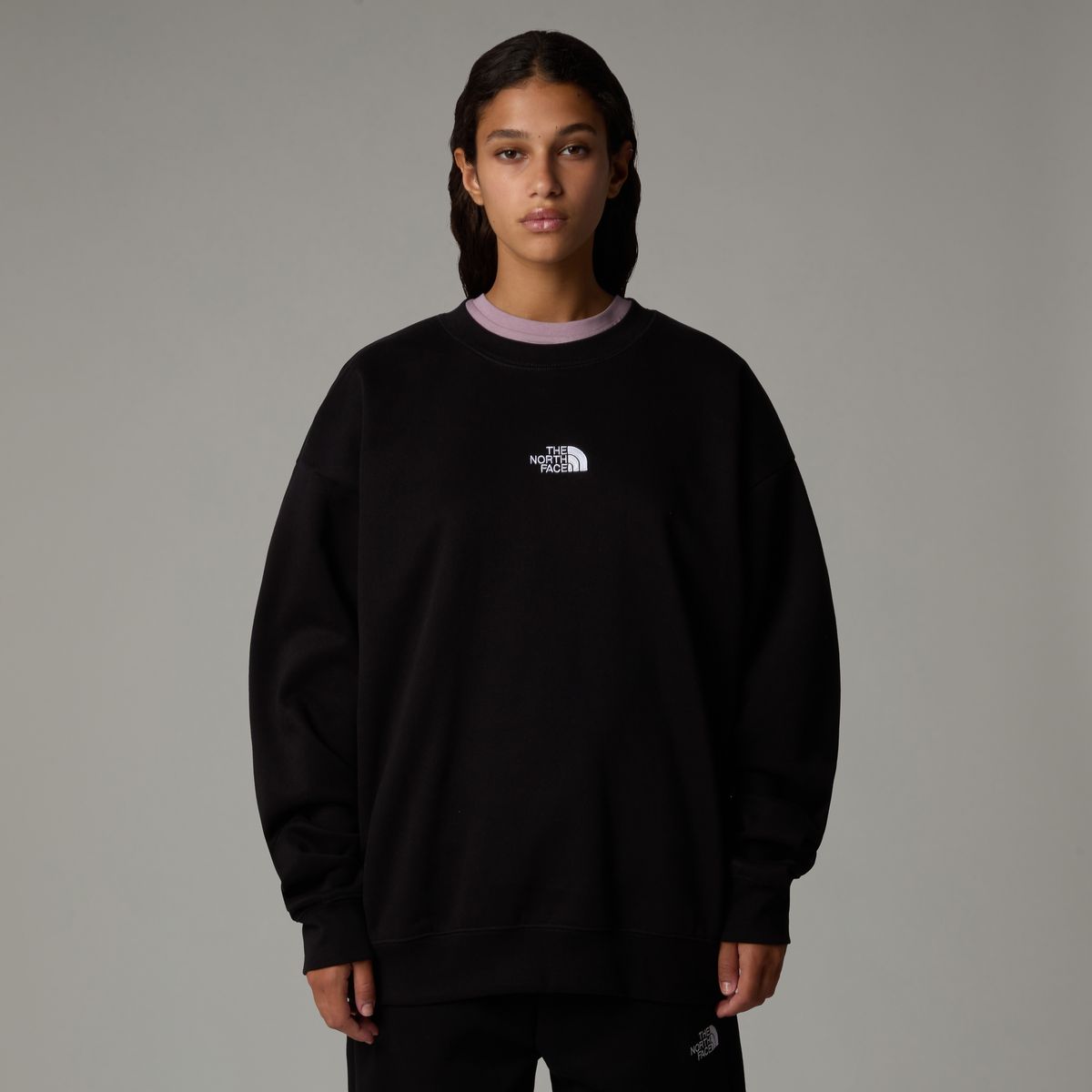 The North Face Women Essential Crew Black