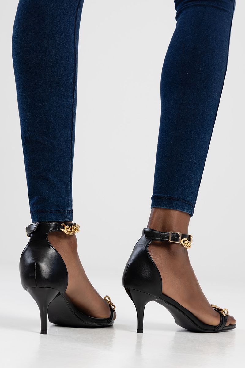 Sissy Boy Chain Vamp Heeled Sandal In Black