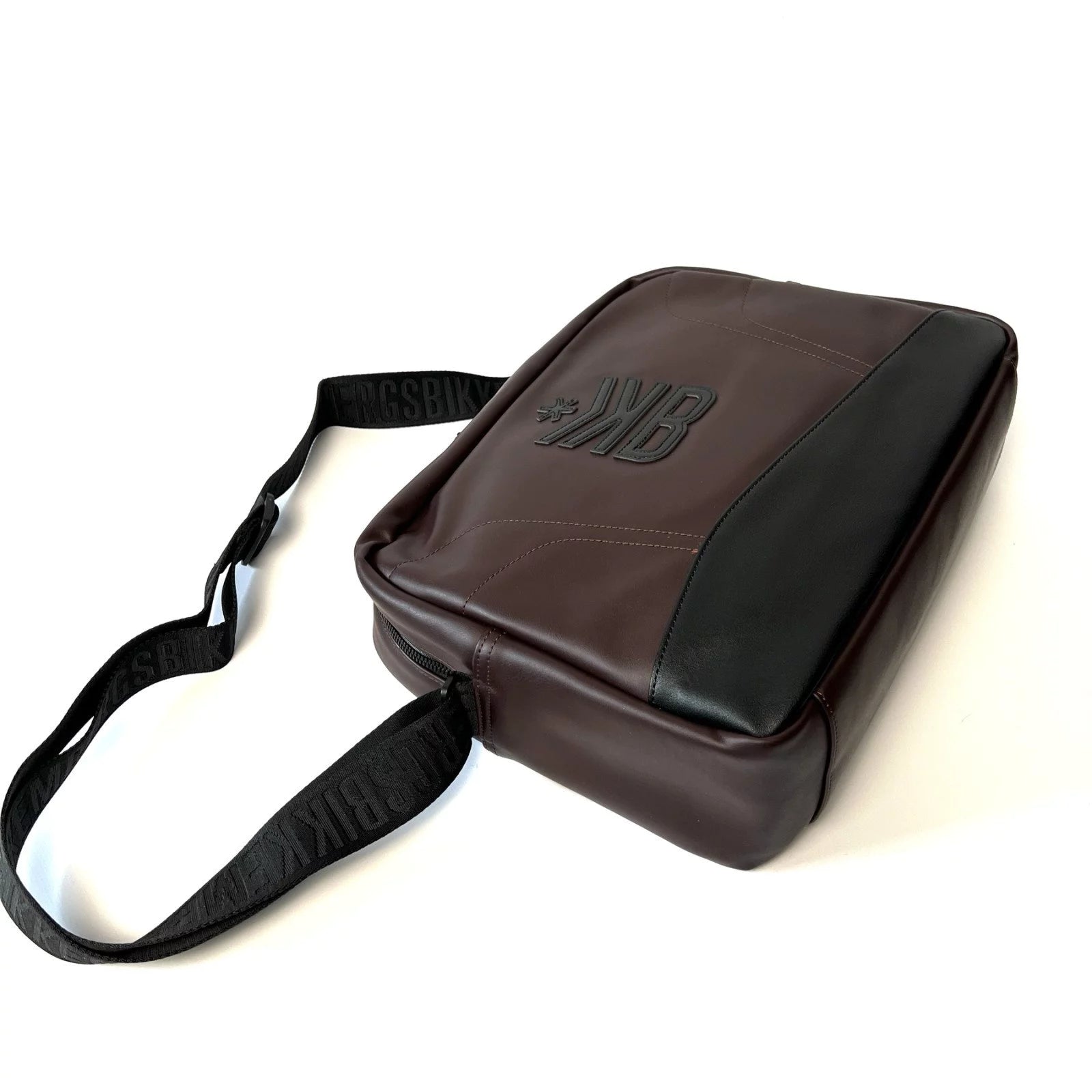 Bikkembergs Owen Body Bag In Maroon