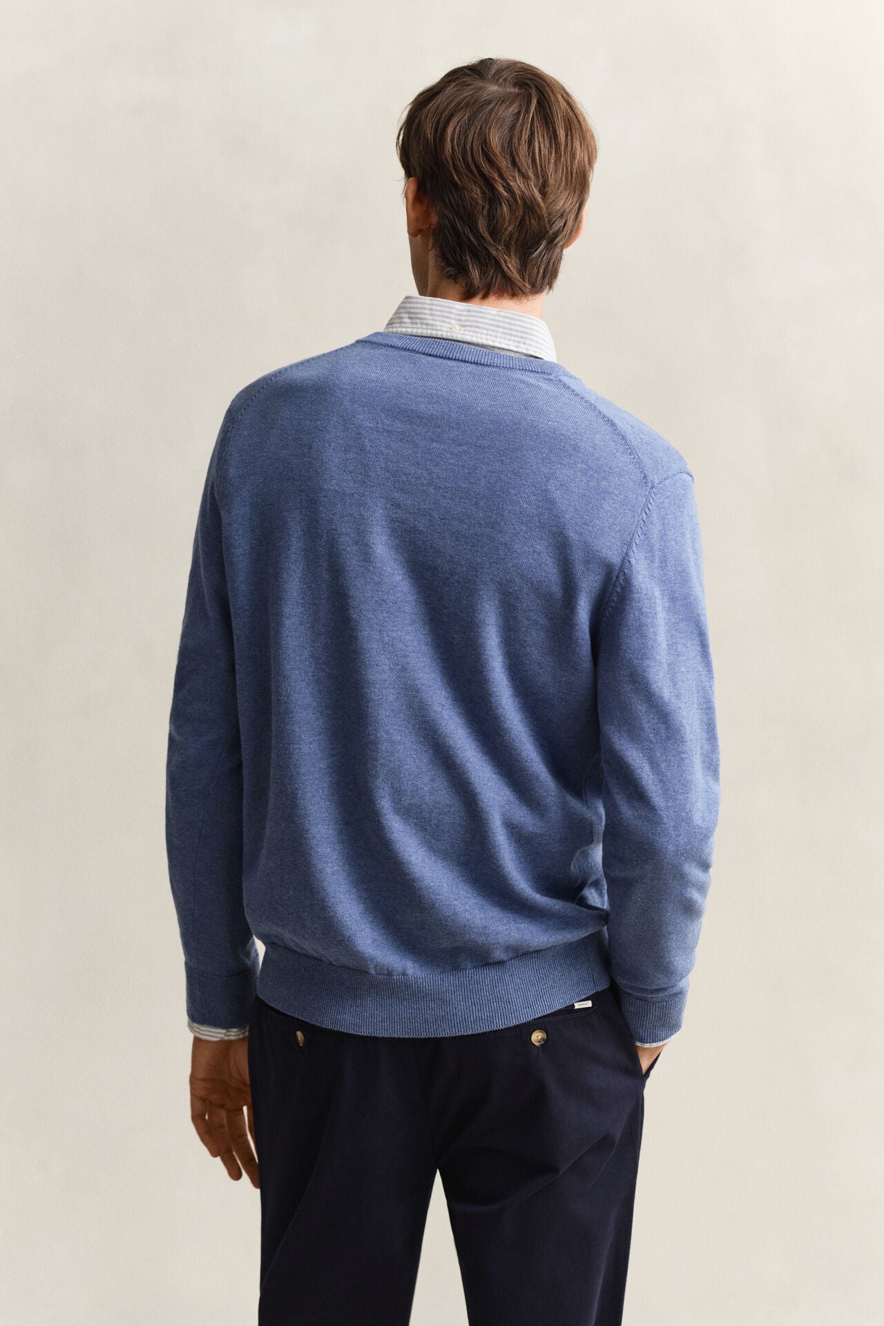 Gant Classic Cotton V-Neck Sweater In Denim