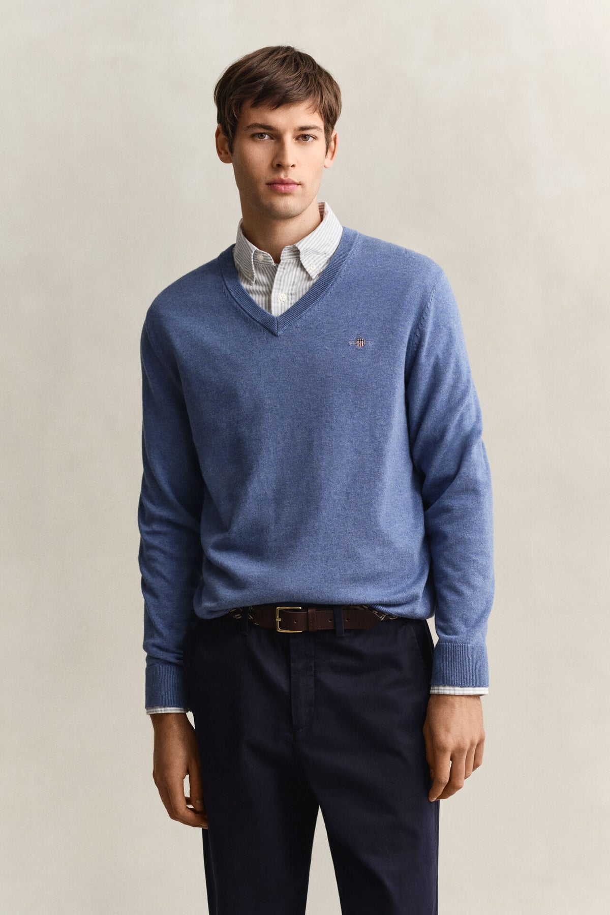 Gant Classic Cotton V-Neck Sweater In Denim