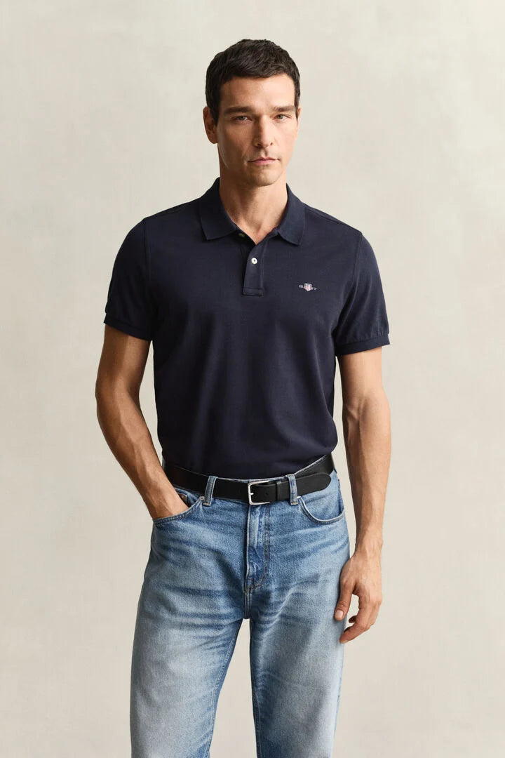 Gant Mans Regular Shield Short Sleeve Pique Polo Shirt In Navy