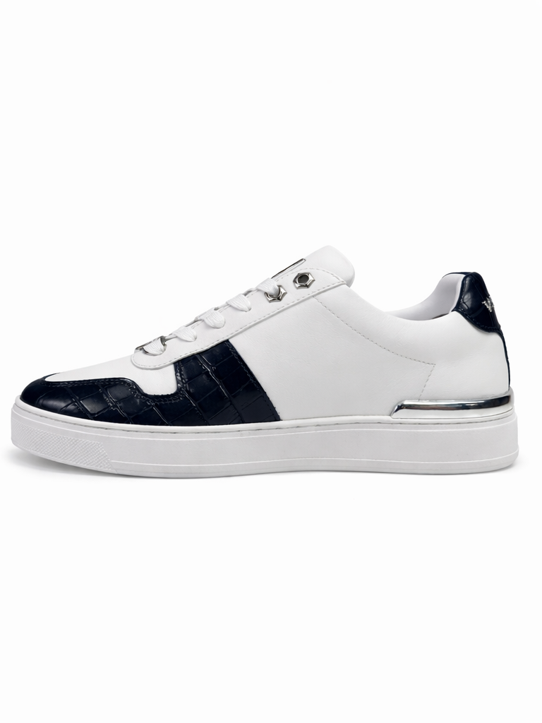 Vialli Mens Bayda Sneaker In White And Navy
