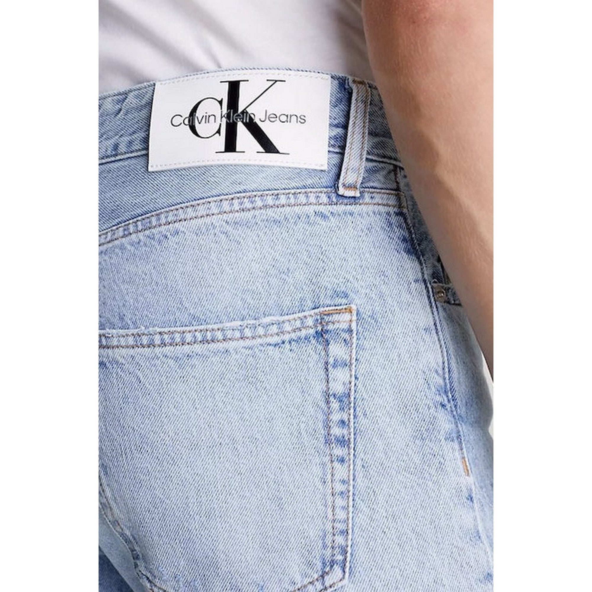 Calvin Klein Mens Dad jeans In Denim Light