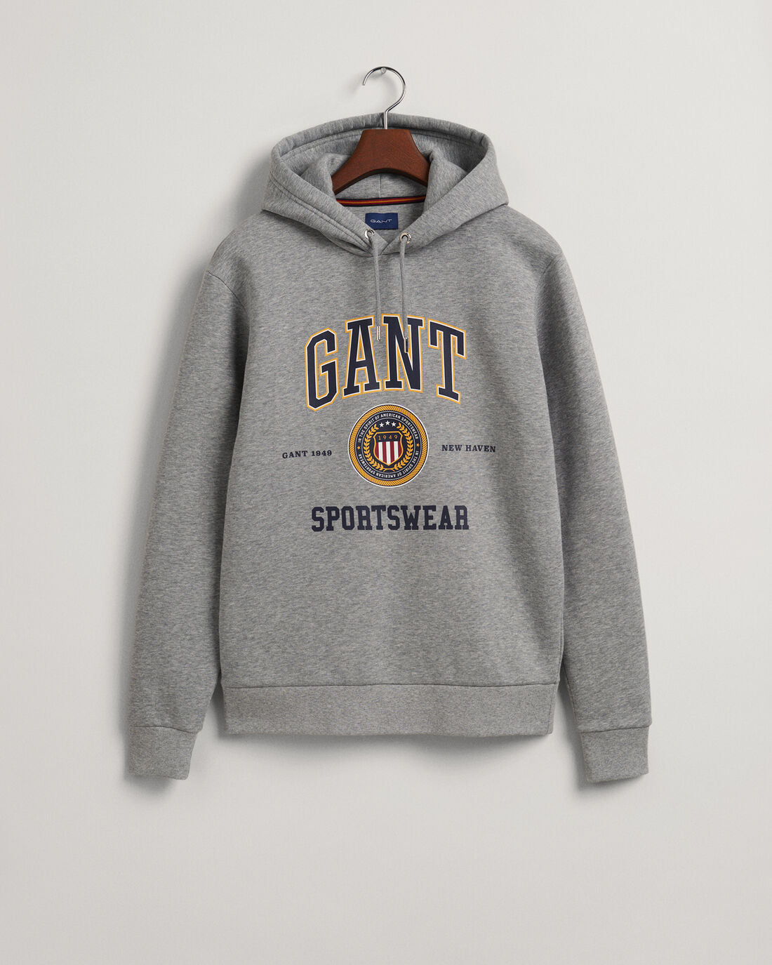 Gant 342051 D1. Gant Crest Shield Sweater Grey
