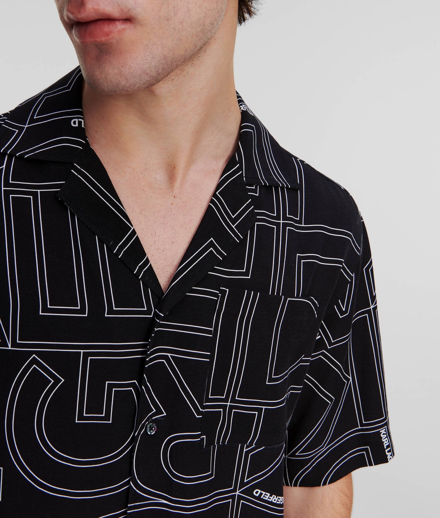 Karl Lagerfeld 235M1601 Square Aop Logo Shirt Black