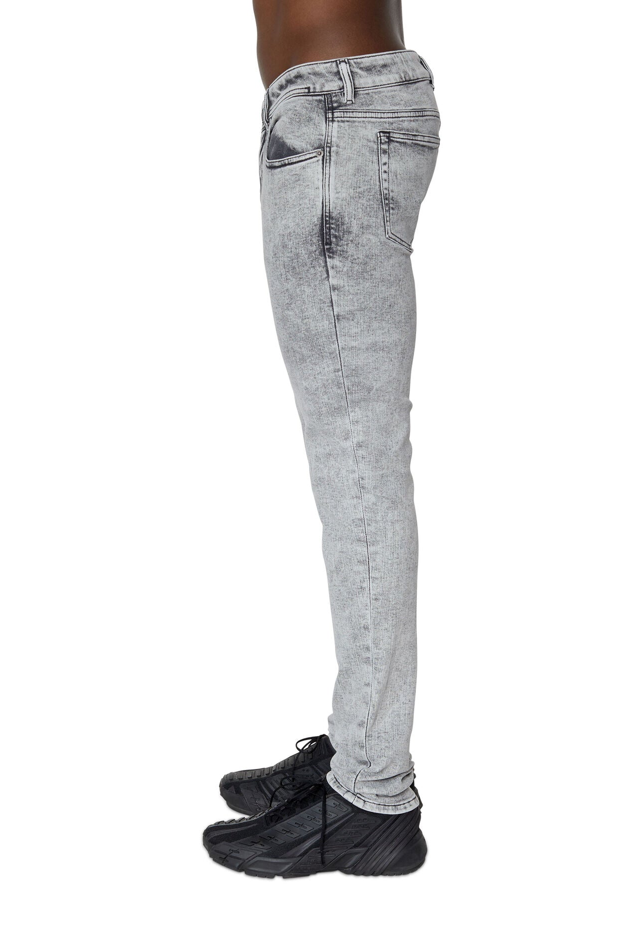 Diesel A0359609D8 1979 Sleenker Trousers  Grey